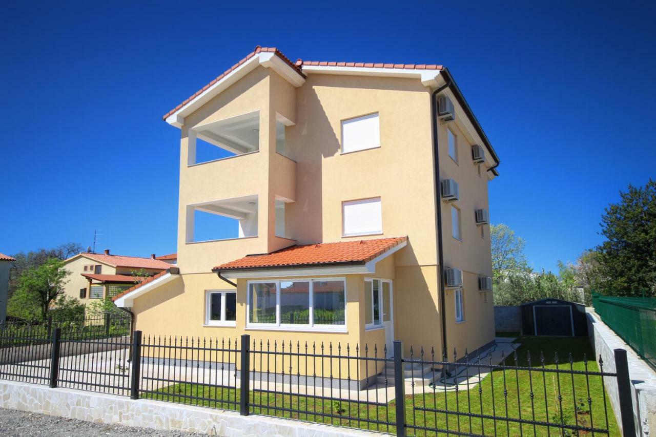 Dragan K1 Hotell Medulin Exteriör bild